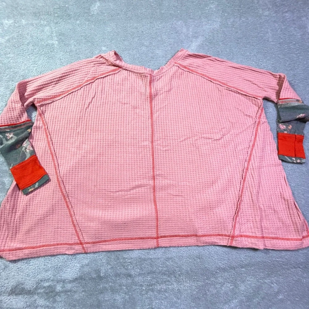 Free People Pink Waffle Knit‎ Tunic Top Women's XS Unique Patchwork Sleeve